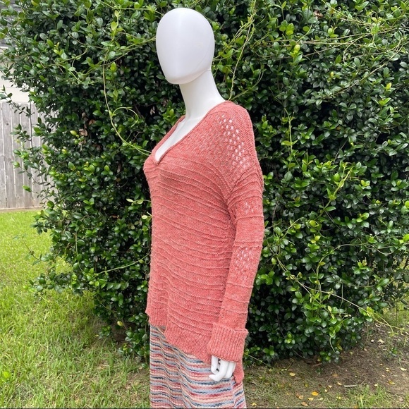 LUCKY Brand Crochet Rust Scoop Neck LongSleeve Layering Swe… - Picture 8 of 14